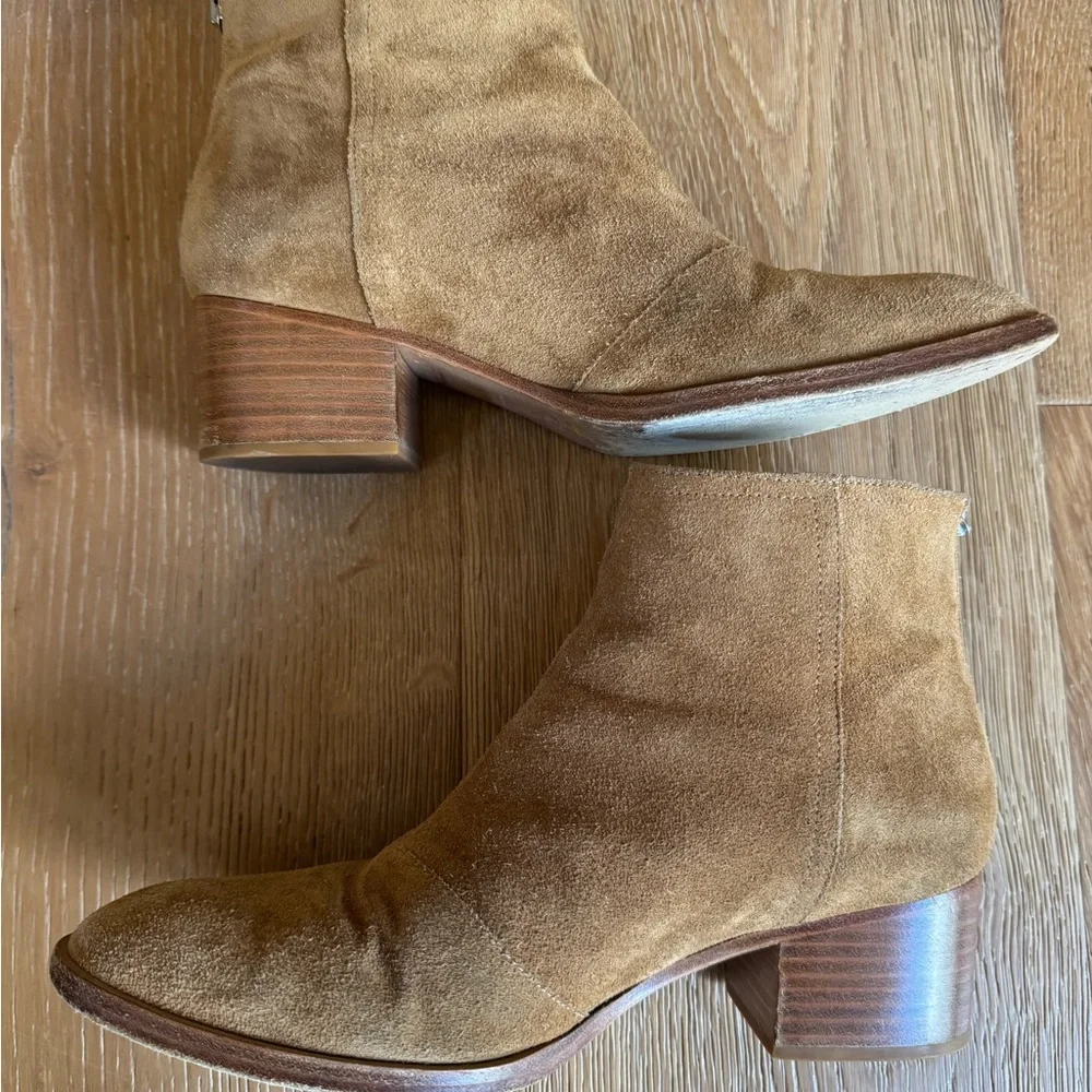 Rag & Bone Wesley TAN SUEDE  boots sz 7 Price Firm!
